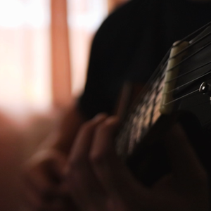 大鸡巴操骚逼淫语对白视频
